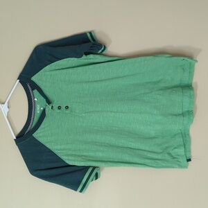 Boys Retreat Tee size M (11/12)